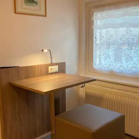 Lachmann 3* Konigstein