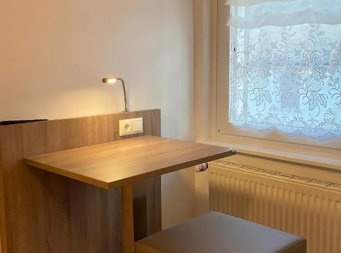 Lachmann 3* Konigstein